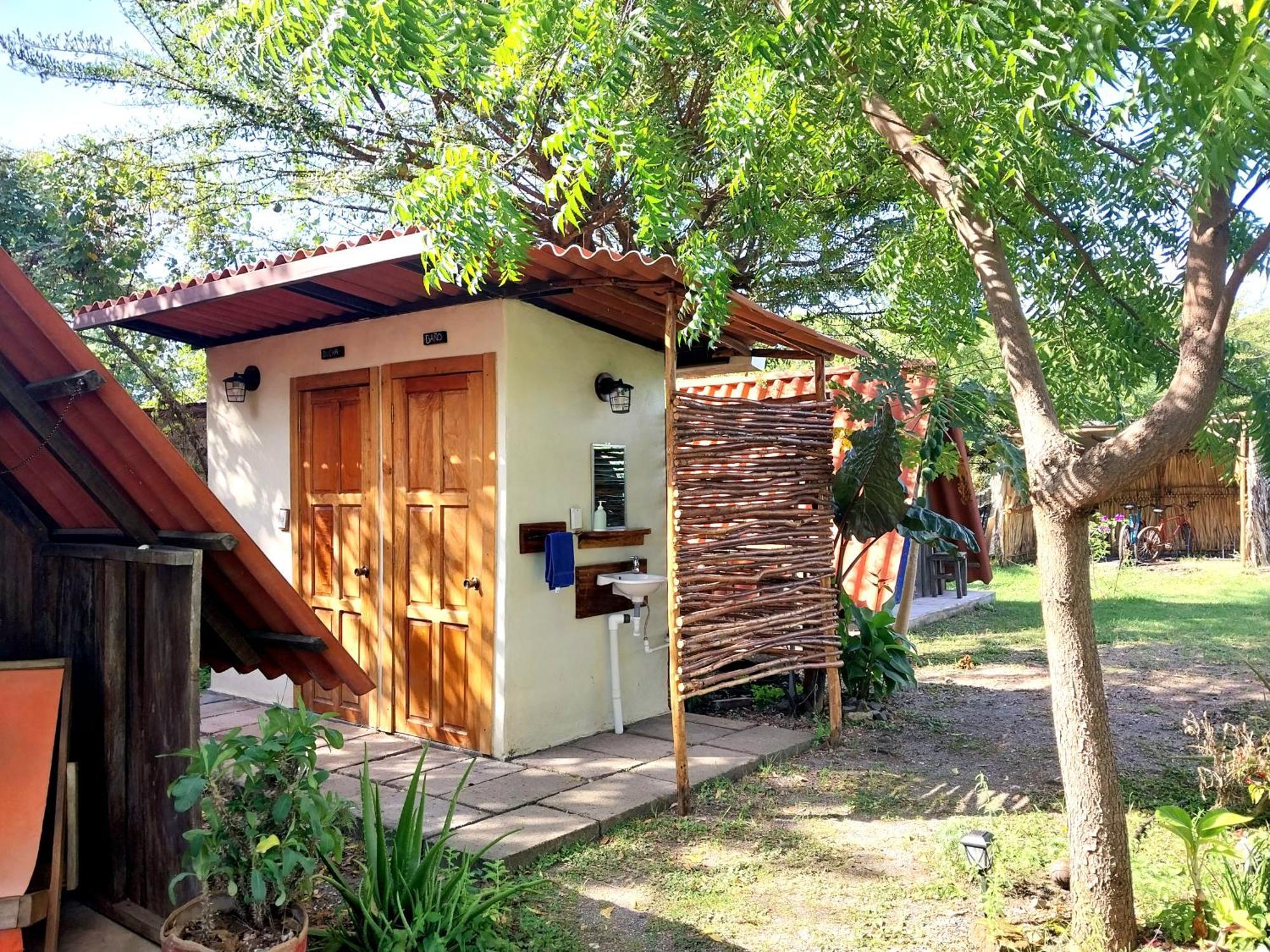 Cabanas Rusticas Las Penitas Bagian luar foto